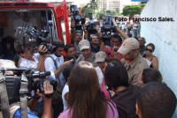/album/tragedias/tragegia%20de%20realengo%2007-04-11%20o%20corpo%20do%20assassino%20no%20rabec%c3%a3o-01-jpg/